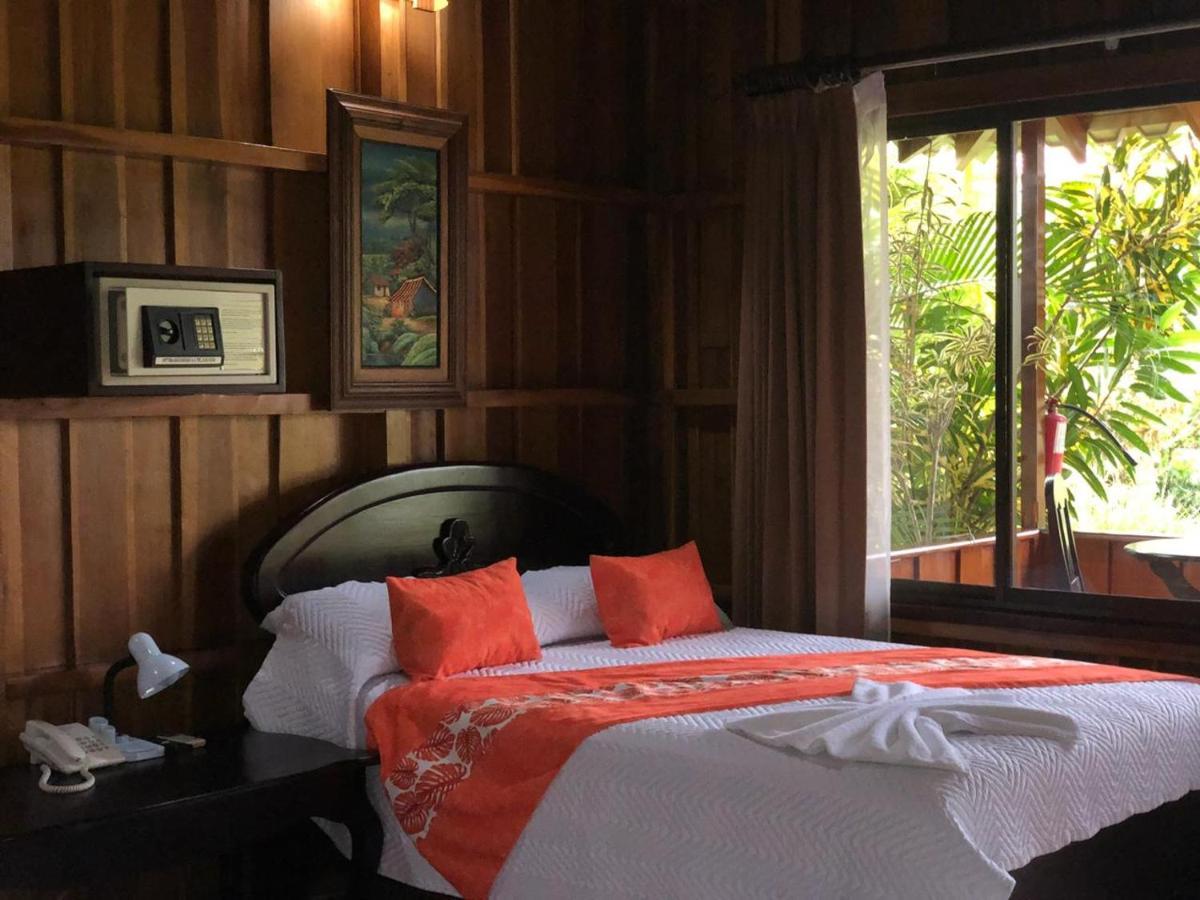 Hotel La Pradera Del Arenal ラ・フォルトゥナ エクステリア 写真