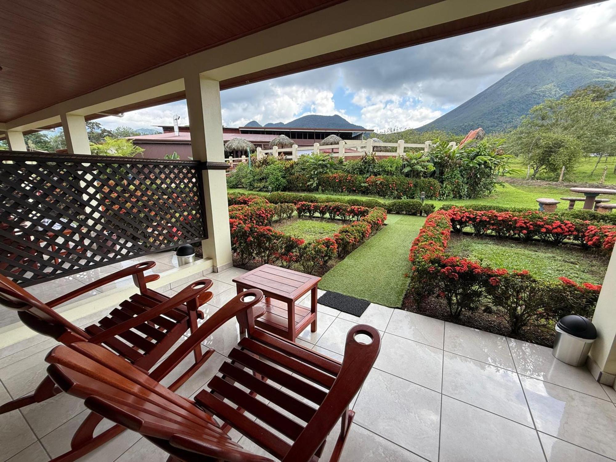 Hotel La Pradera Del Arenal ラ・フォルトゥナ エクステリア 写真
