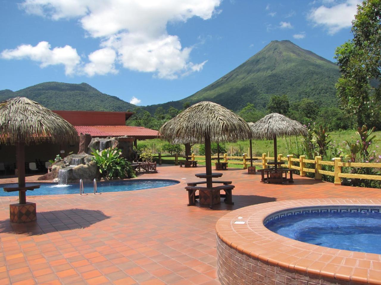 Hotel La Pradera Del Arenal ラ・フォルトゥナ エクステリア 写真